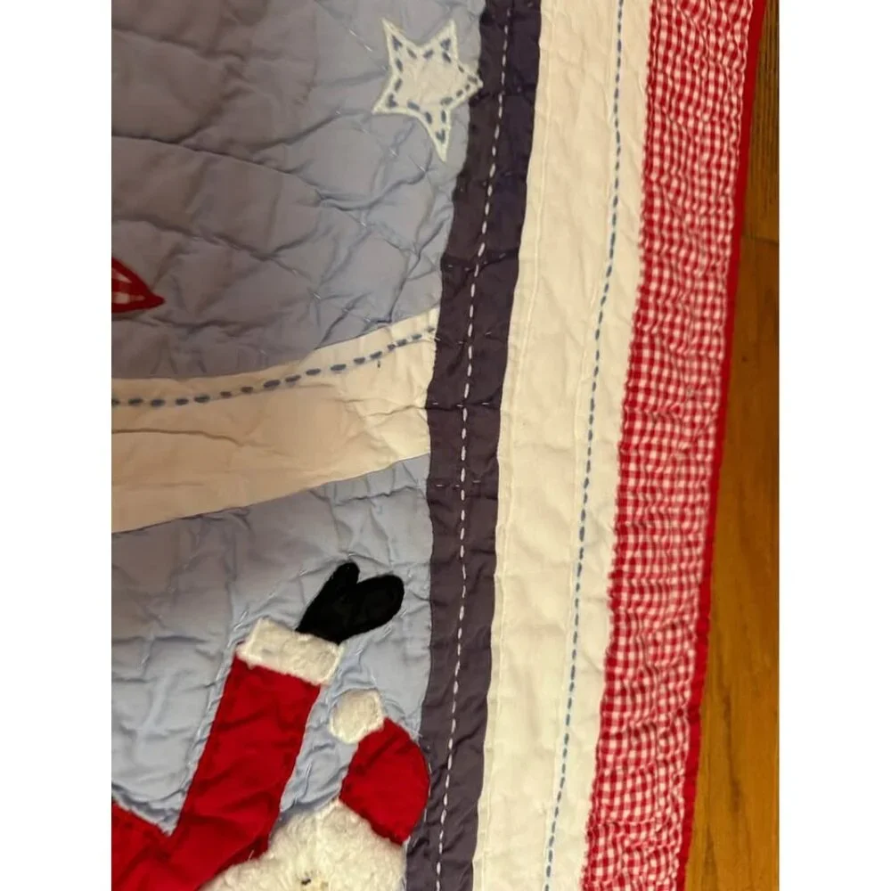 Pottery Barn Kids Twin Size Christmas Quilt And Sheet Set. Please See ALL Photos